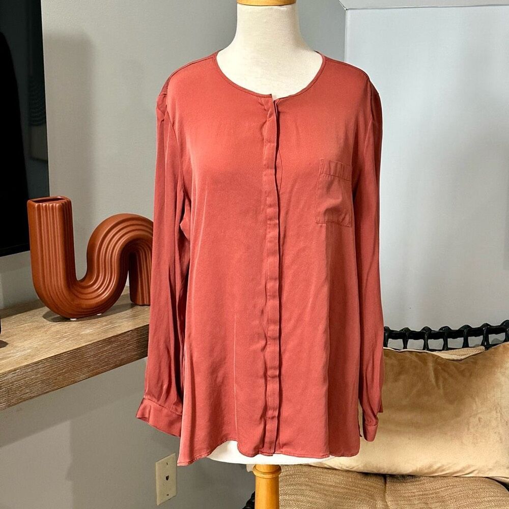 REPEAT Silk Collarless Blouse | Cinnamon